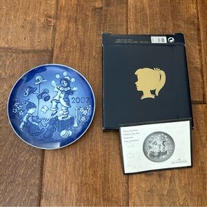 2002 Bing & Grondahl, Children's Day Plate with box and certificate.